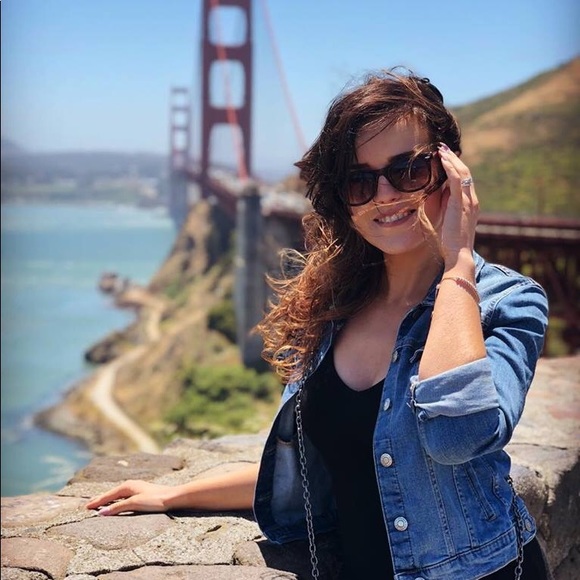 Meet your Posher, Olha - Picture 1 of 1